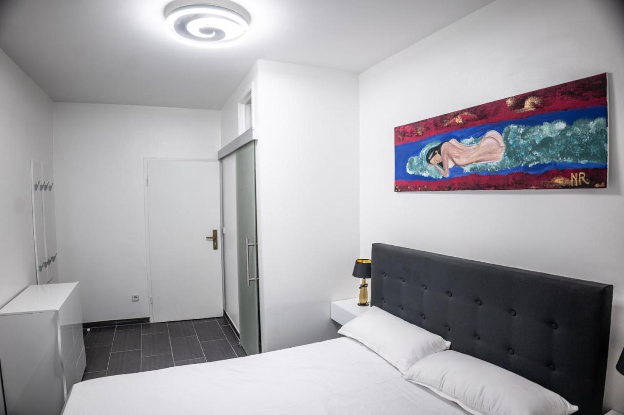 One Way Apartment Берлин Екстериор снимка