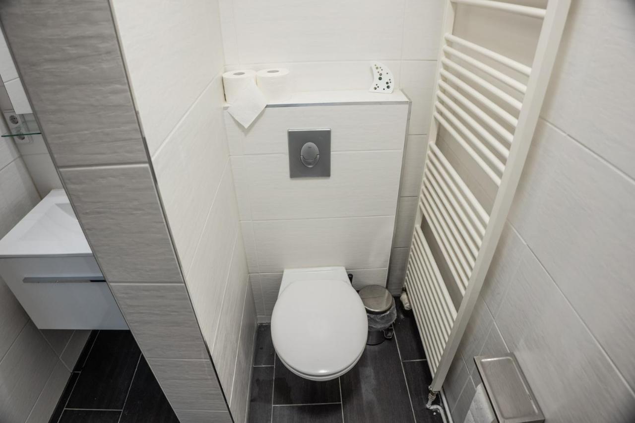 One Way Apartment Берлин Екстериор снимка