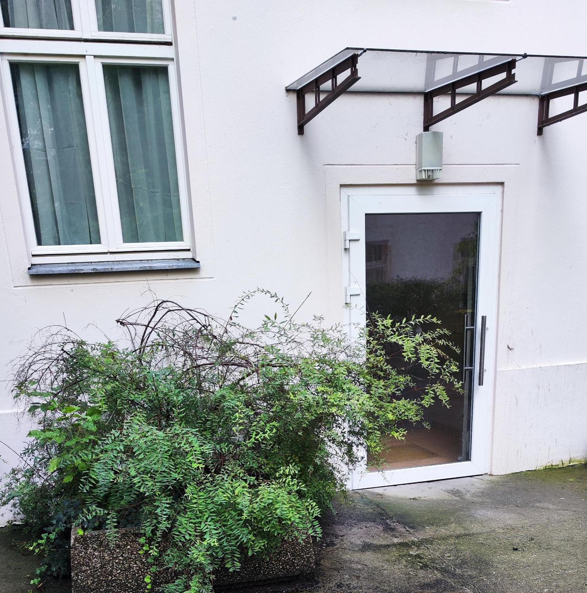 One Way Apartment Берлин Екстериор снимка