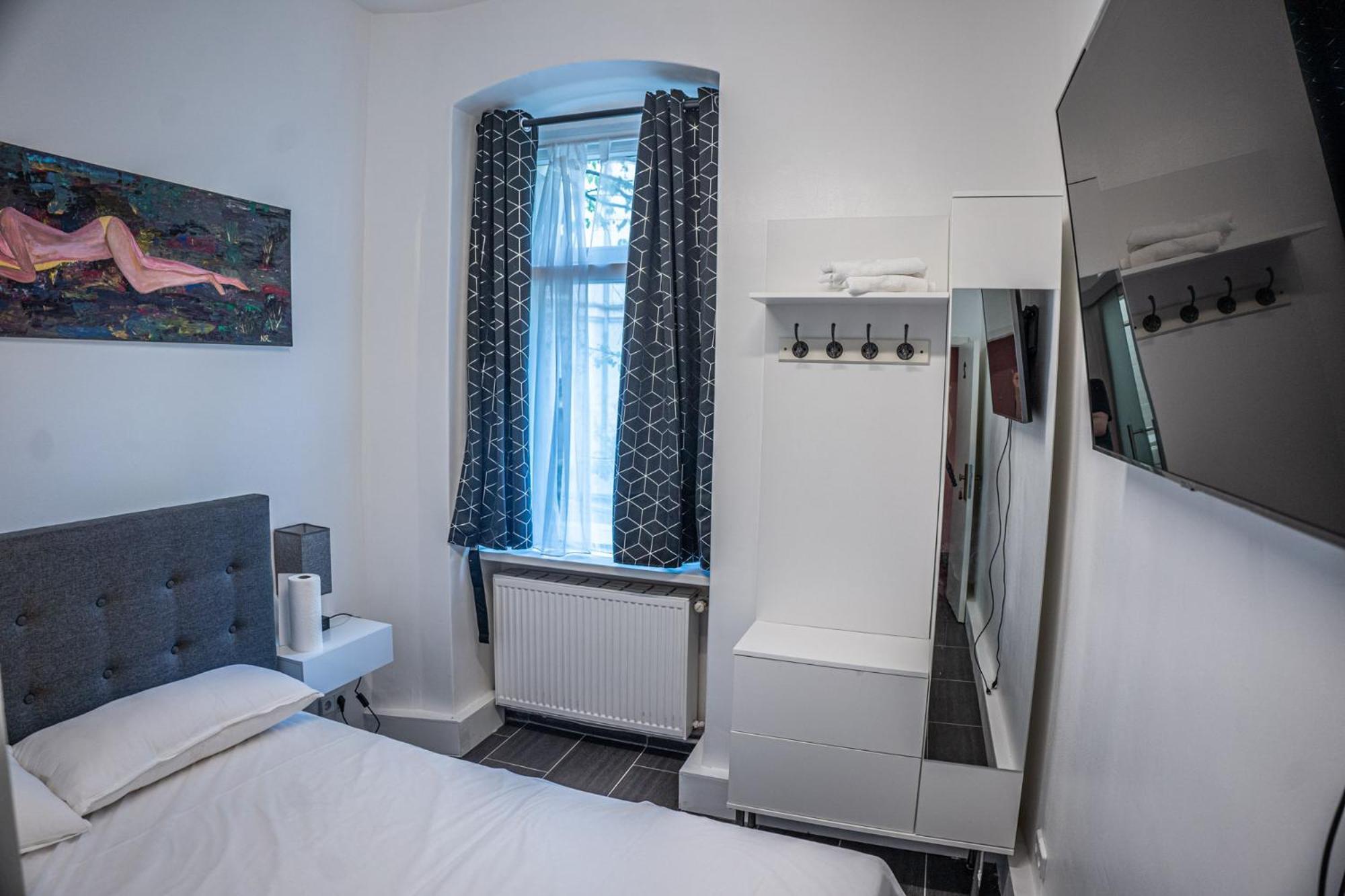 One Way Apartment Берлин Екстериор снимка